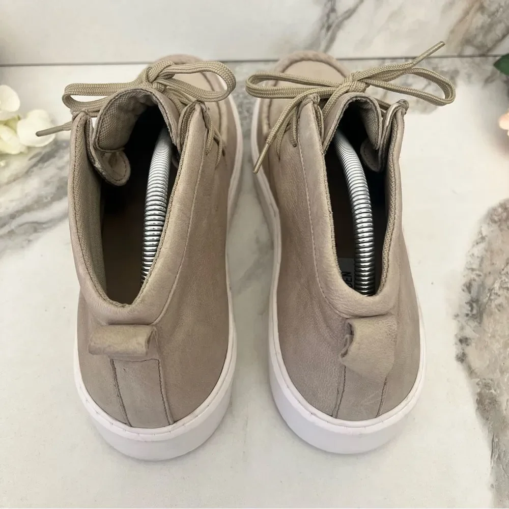 STEVE MADDEN Willis High-Top Chukka Sneaker in Taupe Leather Size 12